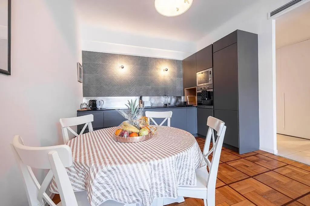 Royal Riviera Apartment Nice 0*,  France